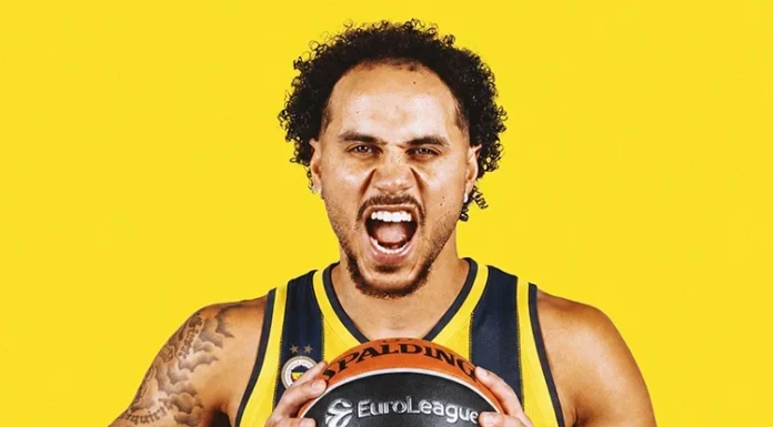 FENERBAHÇE SHANE LARKIN’İ KADROSUNA KATTI