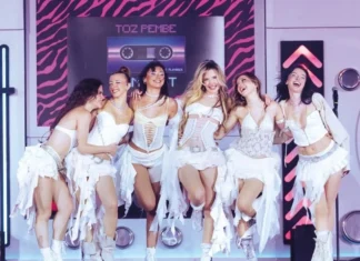 MANİFEST YENİKAPI’DA 150 BİN KİŞİYİ COŞTURDU