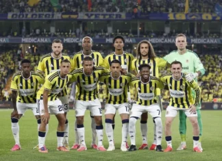 FENERBAHÇE TUR ATLAMAK İÇİN SAHAYA ÇIKIYOR