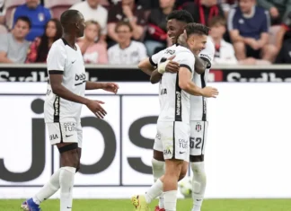 BEŞİKTAŞ DEPLASMANDAKİ ZAFERLE 3. TURA ÇIKTI