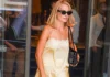 MARGOT ROBBIE PARİS’TE ANNESİYLE GÖRÜNTÜLENDİ