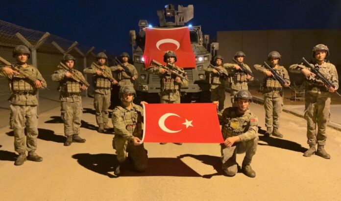 Mehmetçikten, 'Filenin Sultanları'na tebrik mesajı