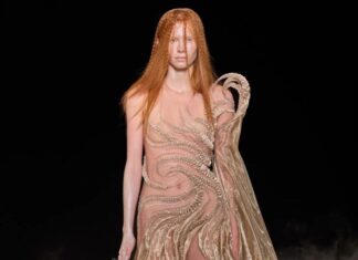 PARİS HAUTE COUTURE MODA HAFTASI GELECEĞİN MODASINI SUNDU