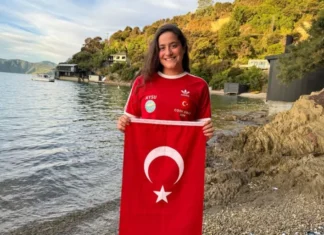 AYSU TÜRKOĞLU TSUGARU KANALI’NDA TARİH YAZDI