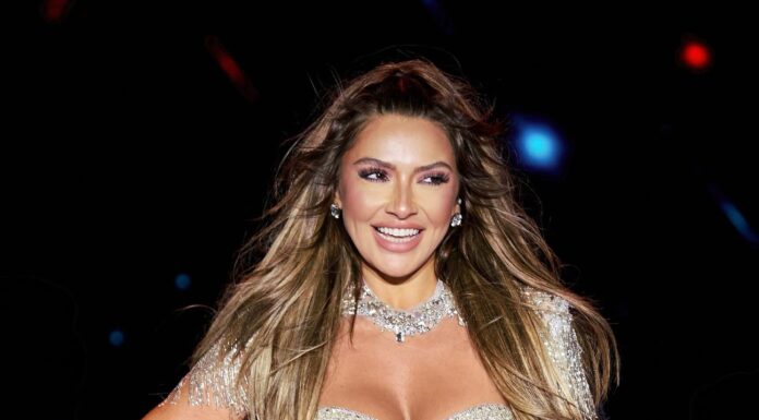 HADİSE ‘ARA BENİ’ İLE GLOBAL LİSTEYE GİRDİ