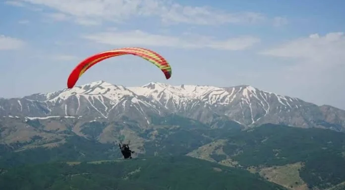 YAMAÇ PARAŞÜTÜ ŞAMPİYONASI’NDA YARIŞ BAŞLADI