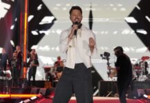 MURAT BOZ ANNEM İSTEDİ BEN POPÇU OLDUM DEDİ