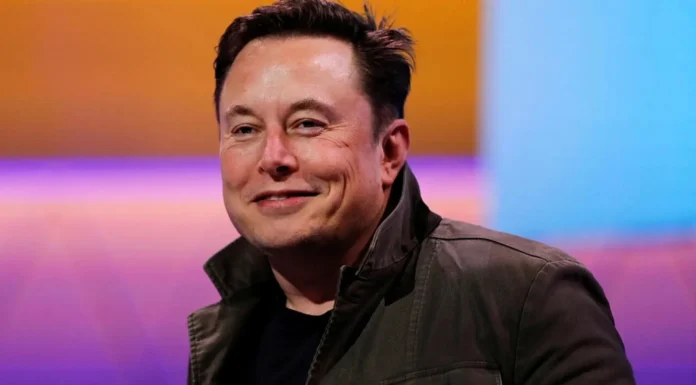 ELON MUSK TELEFONLAR İÇİN YENİ DÖNEM ÖNGÖRÜYOR