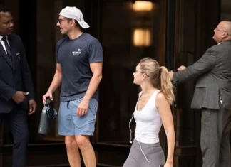 GIGI HADID VE BRADLEY COOPER PARMAKLARINDA ALYANSLA GÖRÜLDÜ