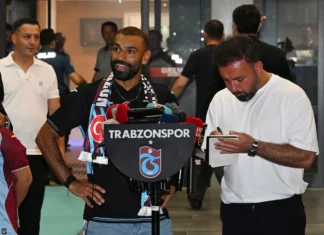 MOHAMED SALAH BÜYÜK COŞKUYLA KARŞILANDI