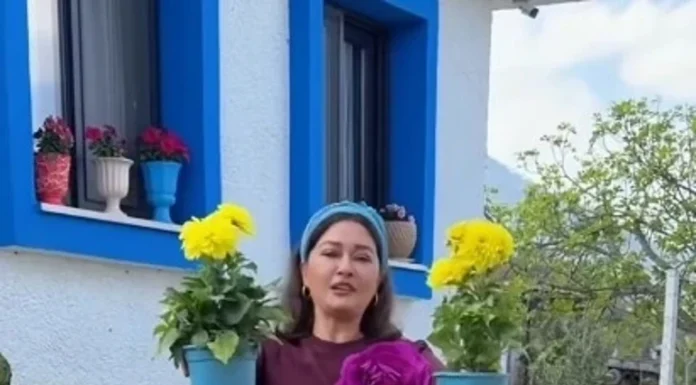 NURGÜL YEŞİLÇAY KÖY HAYATINI TERCİH ETTİ