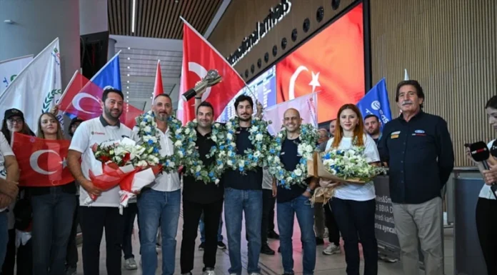 ALİ TÜRKKAN JWRC ŞAMPİYONU OLARAK YURDA DÖNDÜ