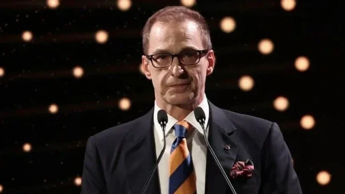 6ab71cfb193671de76cbb904