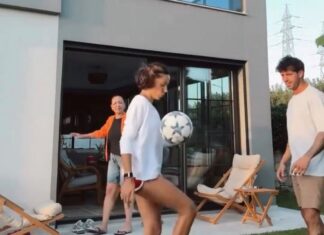 ZEYNEP BASTIK VE SERKAY TÜTÜNCÜ FUTBOL OYNAYARAK EĞLENDİ