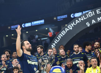 FENERBAHÇE CUMHURBAŞKANLIĞI KUPASI’NI KAZANDI