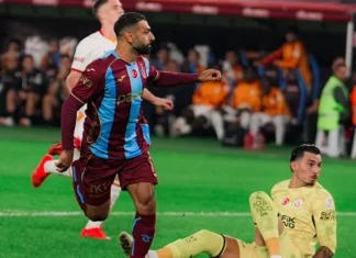 MOHAMED SALAH GALATASARAY MAÇINA DAMGA VURDU
