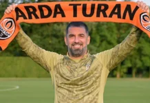 ARDA TURAN, ŞÖHRETİ TARKAN VE SEZEN AKSU’YLA TANIDI