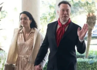 ELON MUSK VE SHIVON ZILIS YOLLARINI AYIRDI