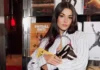 HANDE ERÇEL VALENTINO DEFİLESİNE KATILDI