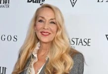 JERRY HALL YALNIZ YAŞAMAKTAN KEYİF ALIYOR
